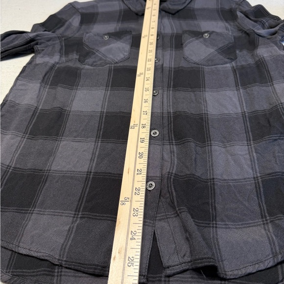 Harley-Davidson Black Plaid Button-Up Shirt - Size Medium - Picture 9 of 15